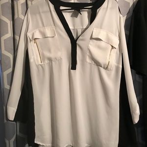 PLUS SIZE: quarter length blouse